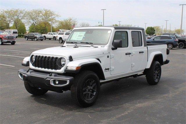 new 2024 Jeep Gladiator car, priced at $43,134