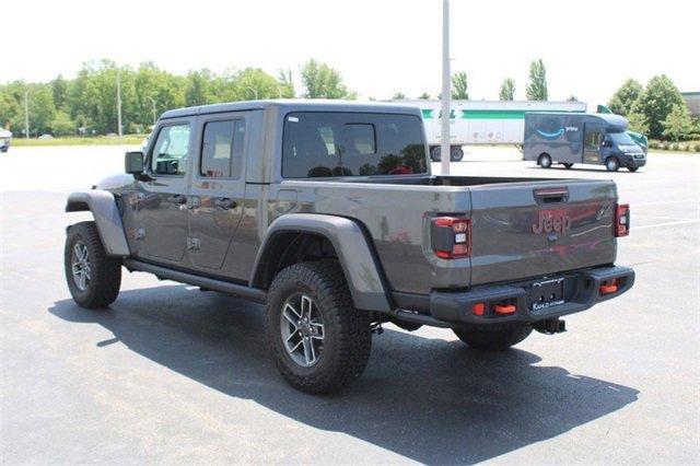 new 2024 Jeep Gladiator car, priced at $57,076