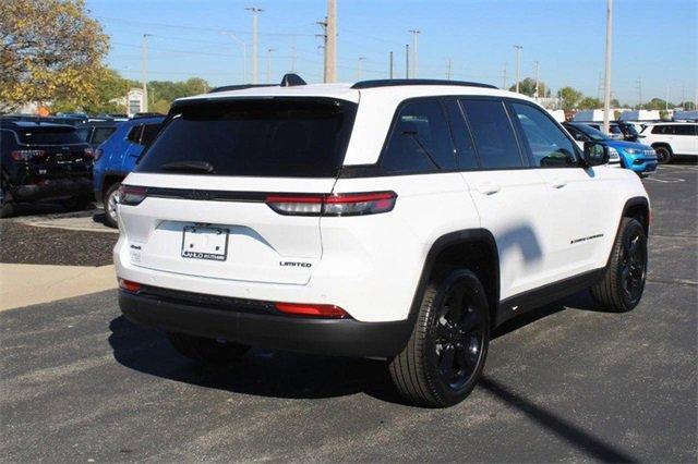 new 2025 Jeep Grand Cherokee car, priced at $47,571