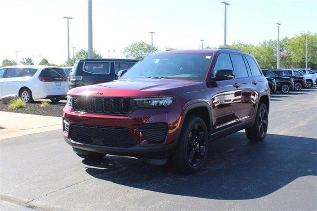 new 2024 Jeep Grand Cherokee car, priced at $38,996