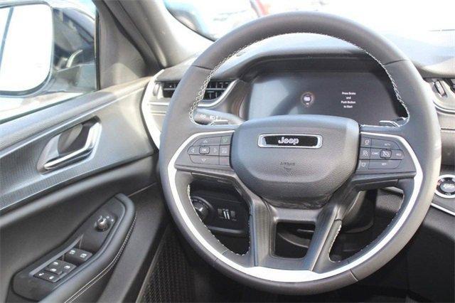 new 2024 Jeep Grand Cherokee car, priced at $39,444