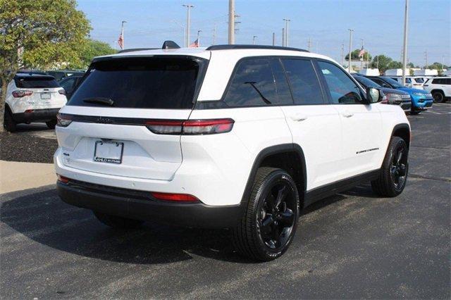 new 2024 Jeep Grand Cherokee car, priced at $39,444