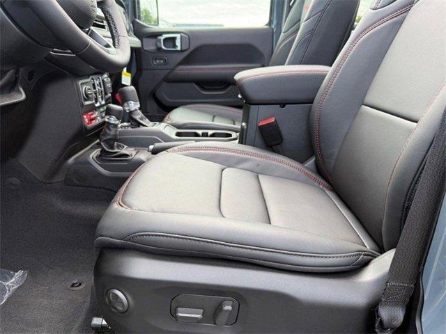 new 2025 Jeep Wrangler car, priced at $67,030