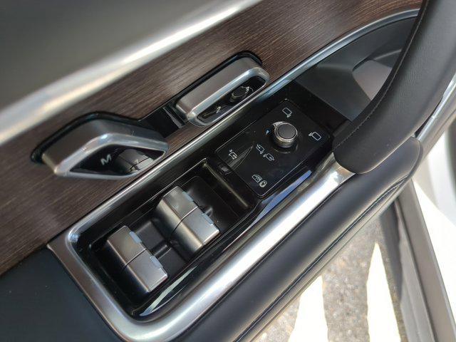 new 2025 Land Rover Range Rover car, priced at $157,255