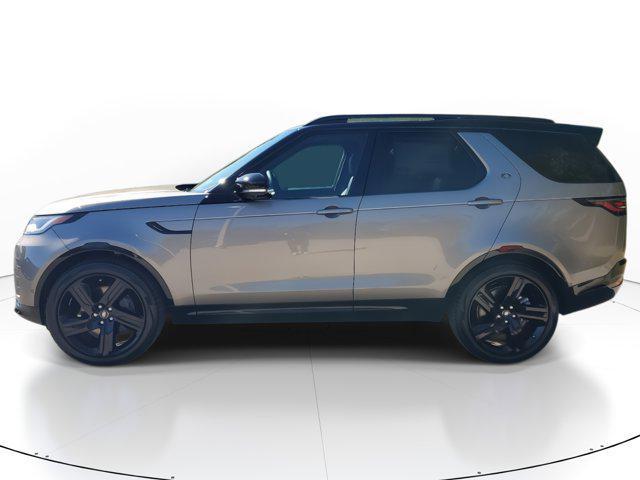 new 2025 Land Rover Discovery car, priced at $84,078