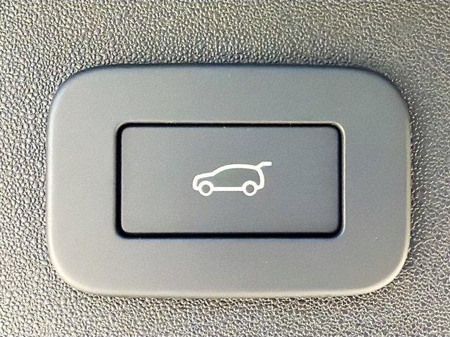 new 2025 Land Rover Discovery Sport car, priced at $52,368