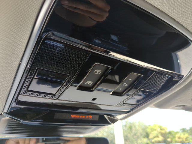 new 2025 Land Rover Range Rover car, priced at $130,130