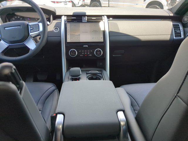 new 2025 Land Rover Discovery car, priced at $70,193