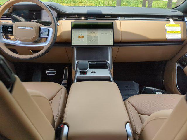 new 2025 Land Rover Range Rover car, priced at $155,210