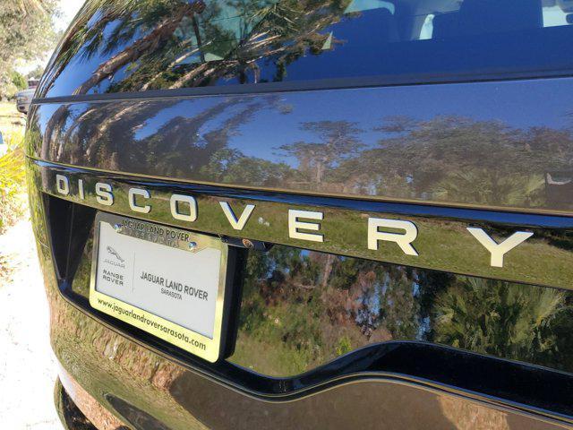 new 2025 Land Rover Discovery car, priced at $87,618