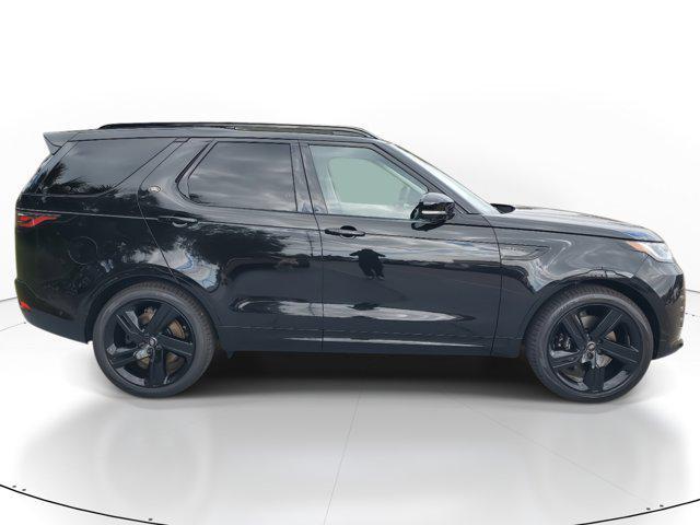 new 2025 Land Rover Discovery car, priced at $86,678