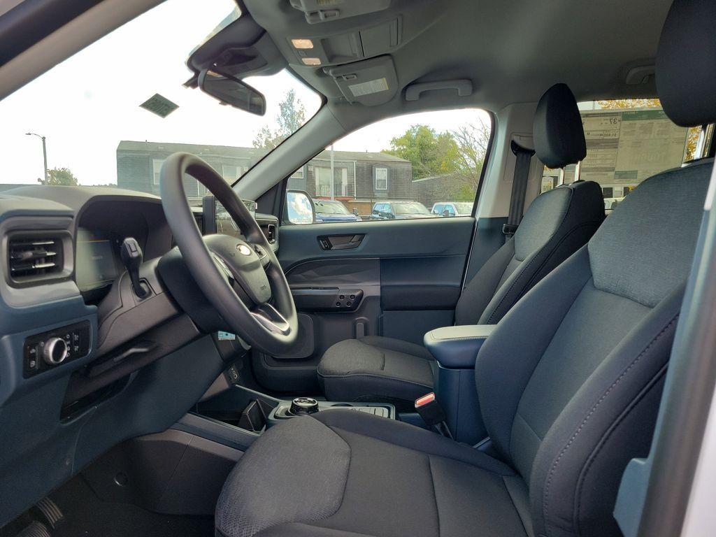 new 2025 Ford Maverick car, priced at $31,077