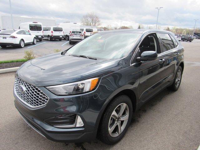 new 2024 Ford Edge car, priced at $43,147