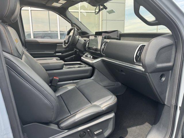 new 2025 Ford Expedition car, priced at $84,540