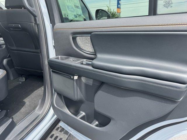 new 2025 Ford Expedition car, priced at $84,540