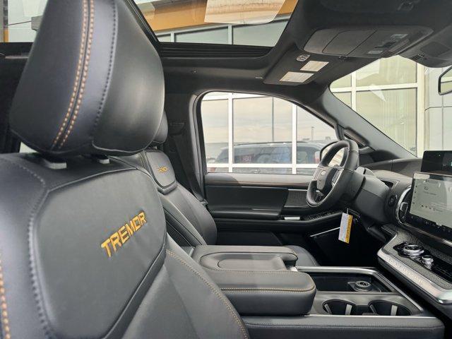 new 2025 Ford Expedition car, priced at $84,540