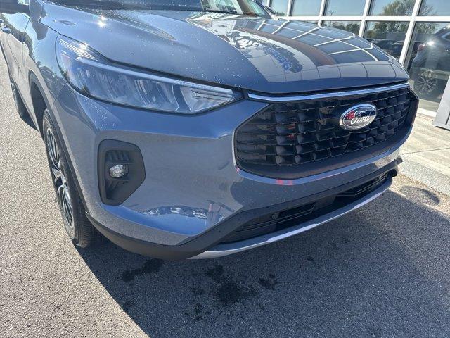 new 2025 Ford Escape car, priced at $40,055