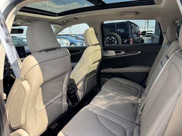 used 2022 Lincoln Nautilus car, priced at $43,995
