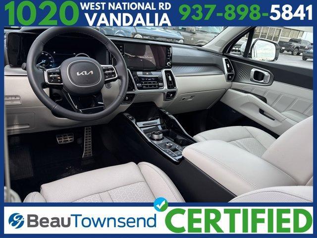 used 2024 Kia Sorento Hybrid car, priced at $37,995