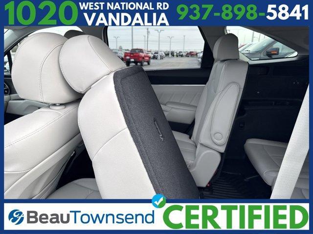 used 2024 Kia Sorento Hybrid car, priced at $37,995