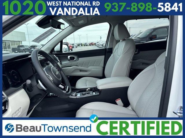 used 2024 Kia Sorento Hybrid car, priced at $37,995