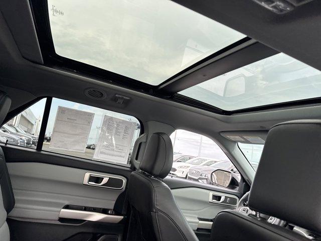 used 2023 Ford Explorer car, priced at $38,995