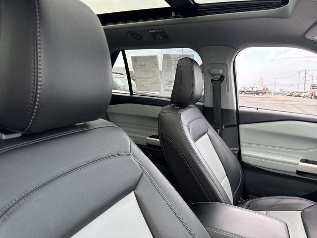 used 2023 Ford Explorer car, priced at $38,995