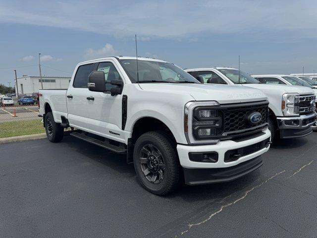 new 2025 Ford F-350 car, priced at $75,205