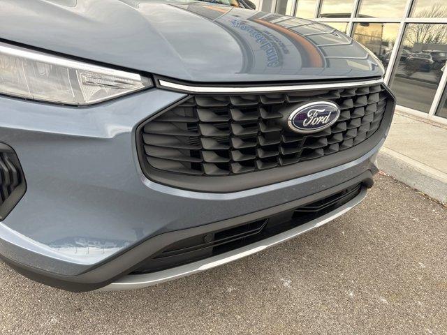 new 2025 Ford Escape car, priced at $31,295