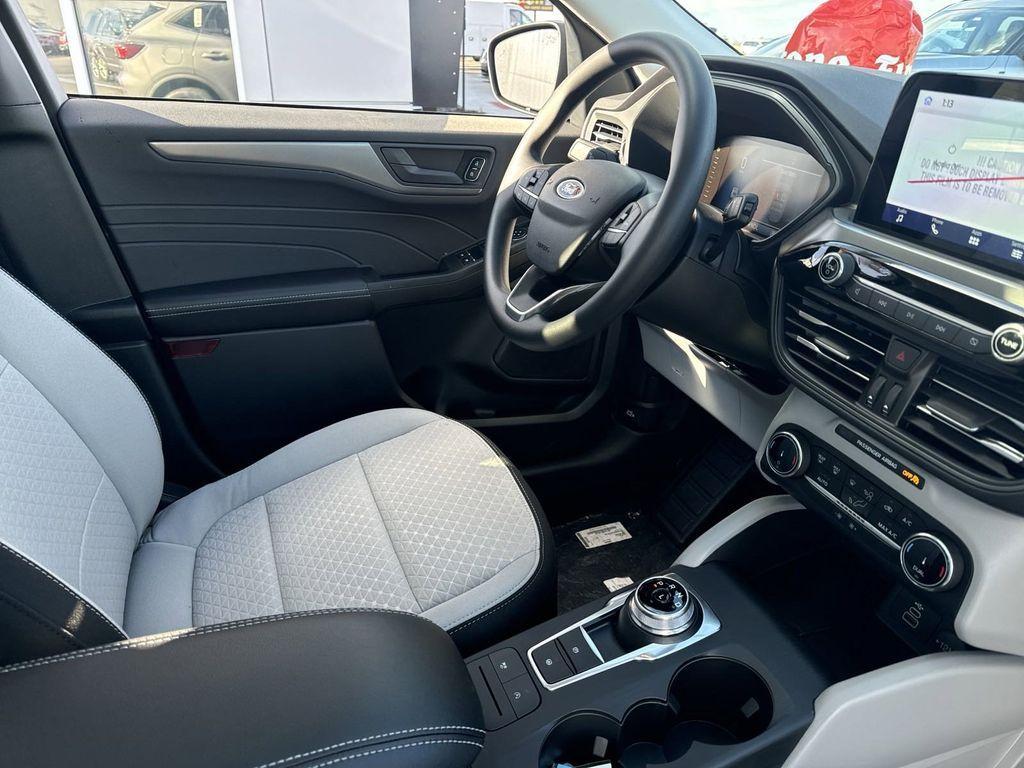 new 2025 Ford Escape car, priced at $23,189