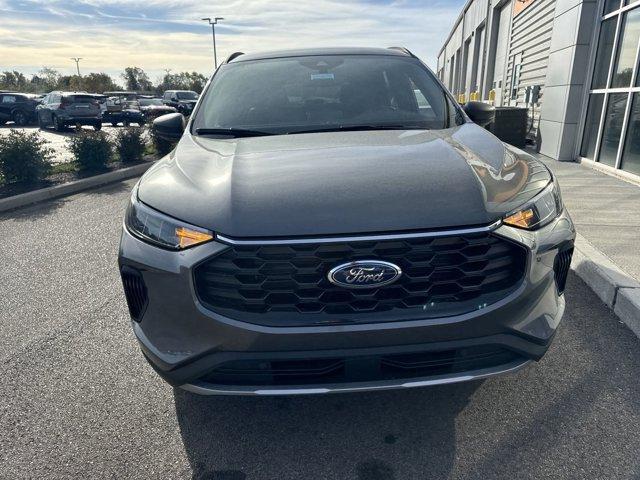 new 2025 Ford Escape car, priced at $30,685