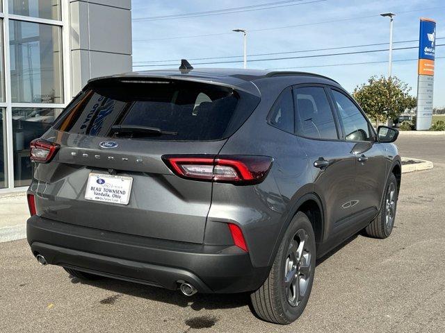 new 2025 Ford Escape car, priced at $30,685