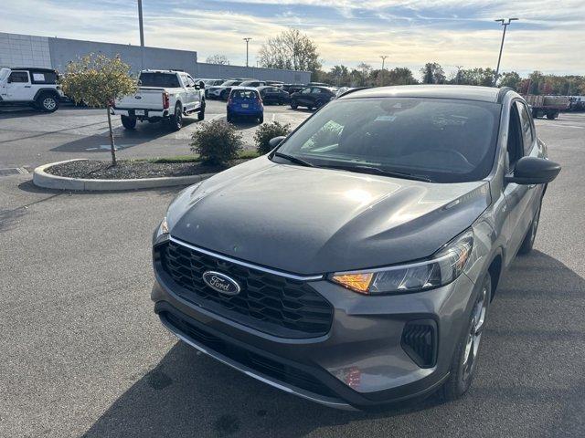 new 2025 Ford Escape car, priced at $30,685