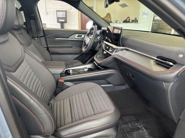 new 2025 Ford Explorer car, priced at $50,266
