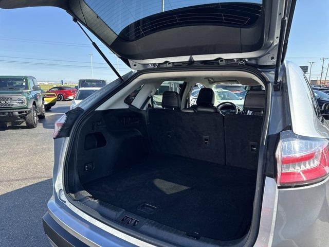 used 2024 Ford Edge car, priced at $26,495