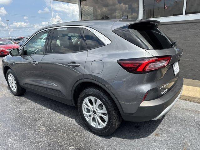 used 2023 Ford Escape car, priced at $25,995