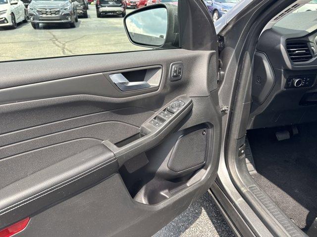used 2023 Ford Escape car, priced at $25,995