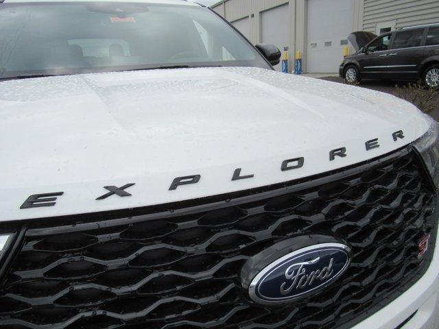 new 2024 Ford Explorer car, priced at $59,569