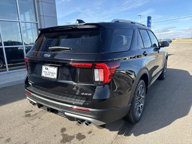 new 2025 Ford Explorer car, priced at $57,559