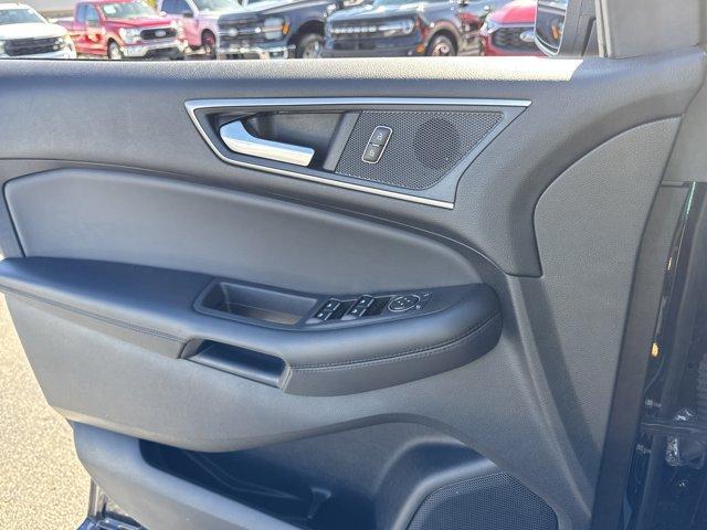 used 2024 Ford Edge car, priced at $26,995
