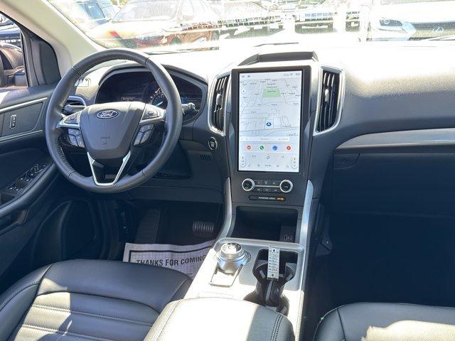 used 2024 Ford Edge car, priced at $26,995