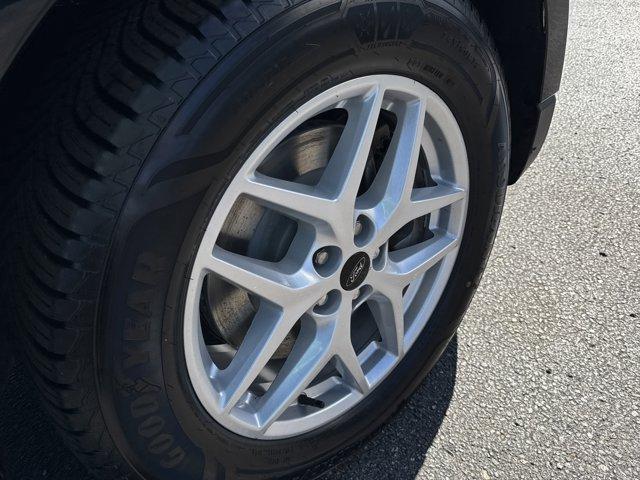 used 2024 Ford Edge car, priced at $26,995