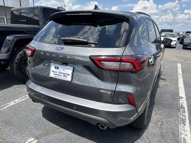 used 2023 Ford Escape car, priced at $26,995