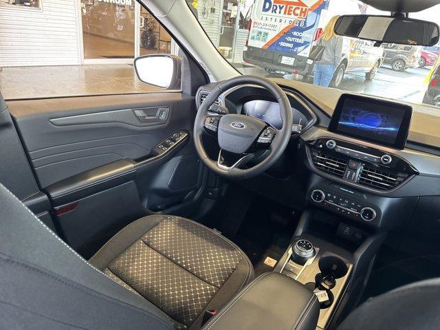 new 2025 Ford Escape car, priced at $30,469