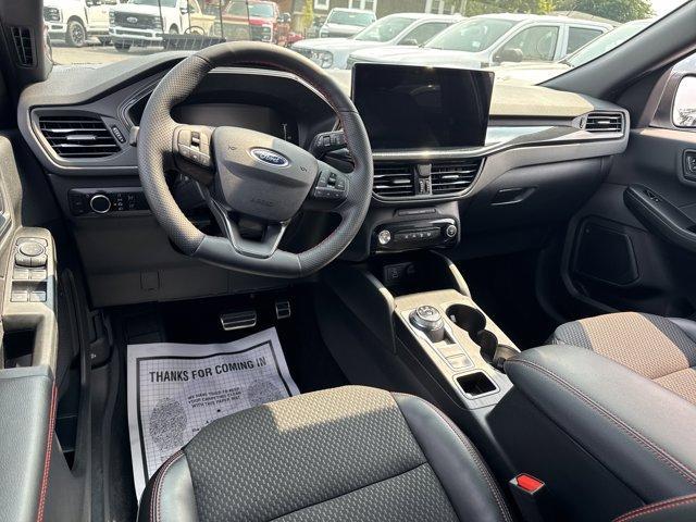 used 2023 Ford Escape car, priced at $27,995