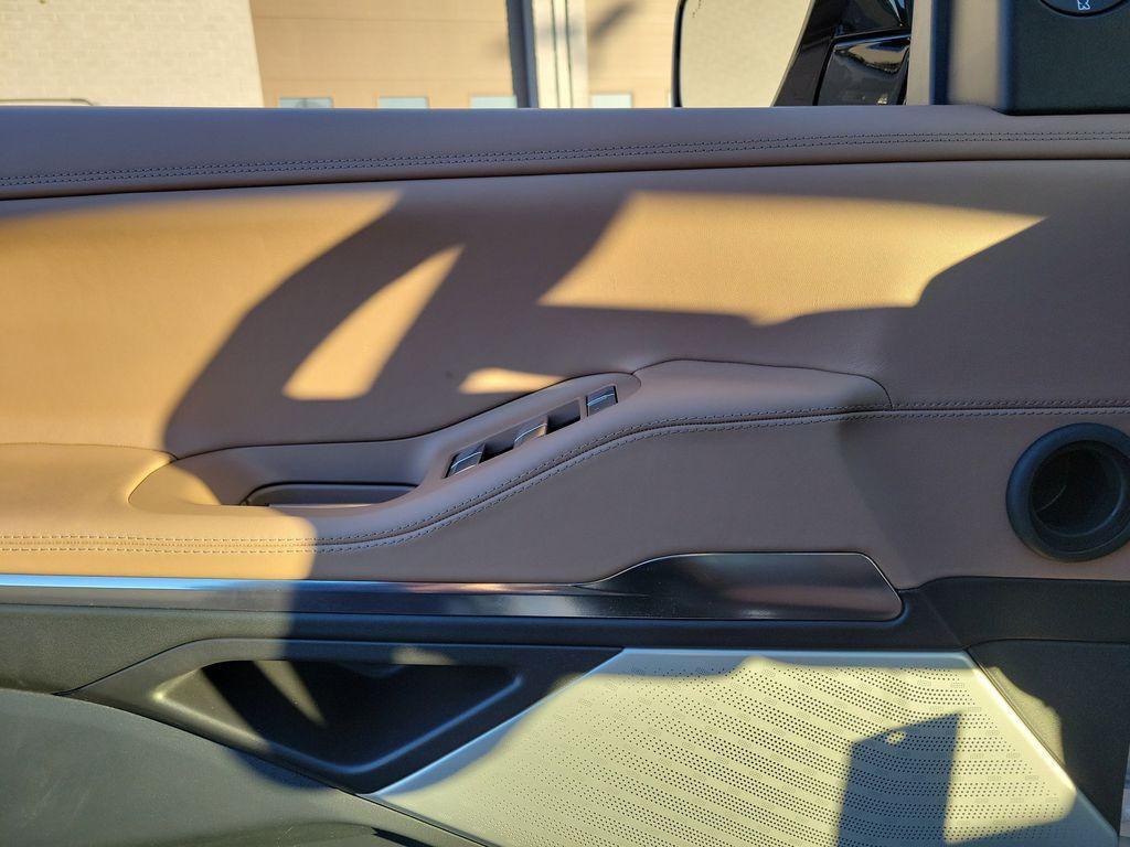 new 2025 Lincoln Navigator L car, priced at $123,495