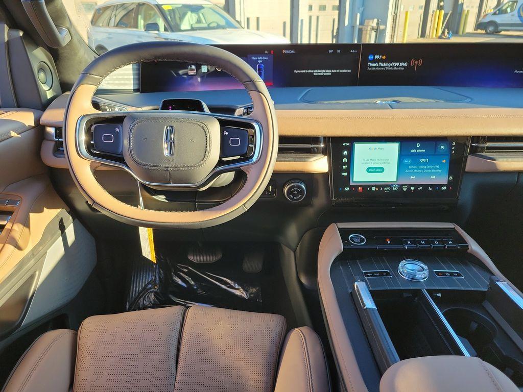 new 2025 Lincoln Navigator L car, priced at $123,495