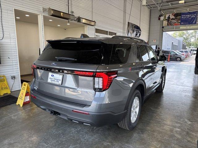 new 2025 Ford Explorer car, priced at $41,682