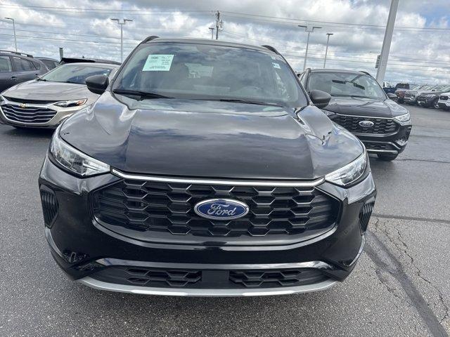 used 2023 Ford Escape car, priced at $27,495