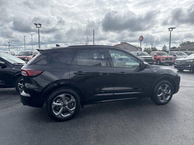 used 2023 Ford Escape car, priced at $27,495